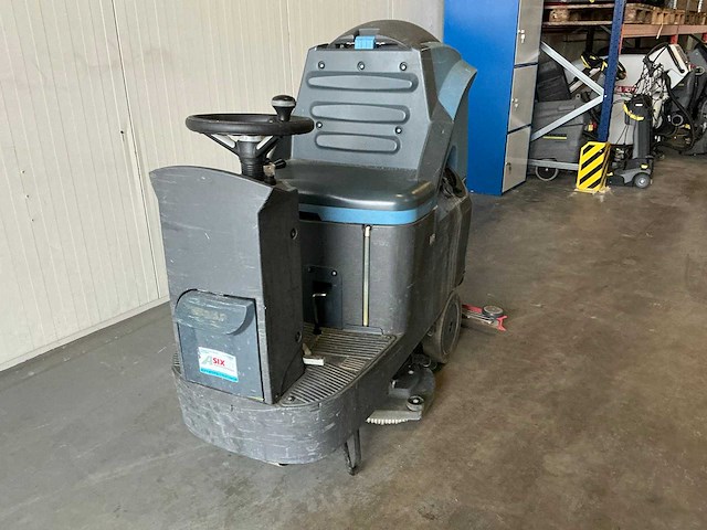2013 fimap mr zelfrijdende schrob/zuigmachine - afbeelding 16 van  18