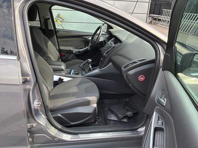 2013 ford focus 1.0 ecob. titanium personenauto - afbeelding 4 van  21