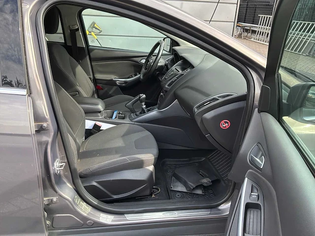 2013 ford focus 1.0 ecob. titanium personenauto - afbeelding 3 van  17
