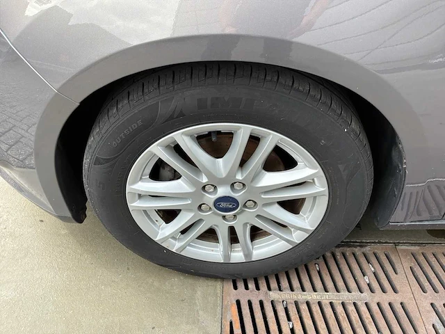 2013 ford focus 1.0 ecob. titanium personenauto - afbeelding 9 van  17