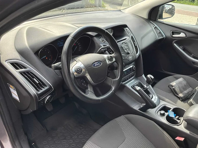 2013 ford focus 1.0 ecob. titanium personenauto - afbeelding 16 van  17
