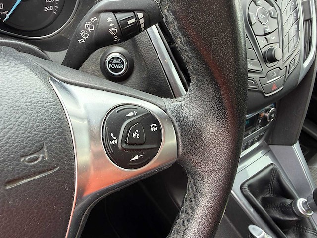 2013 ford focus wagon personenauto - afbeelding 8 van  16