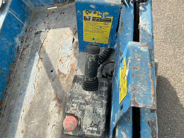 2013 genie gs-1532 schaarhoogwerker - afbeelding 4 van  21