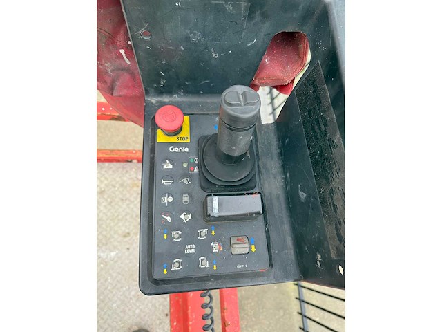 2013 genie gs 3369 rt schaarhoogwerker - afbeelding 8 van  16