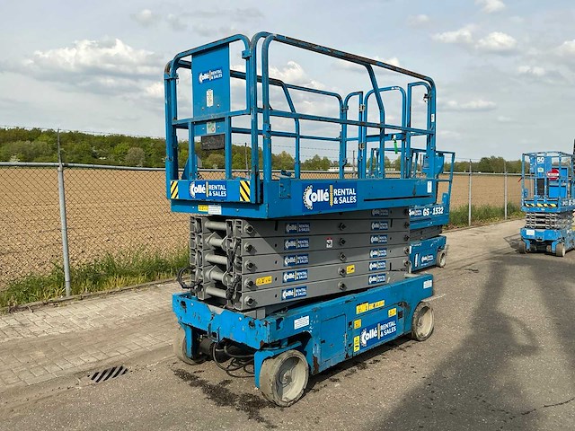 2013 genie gs-4047 hoogwerker - afbeelding 1 van  22
