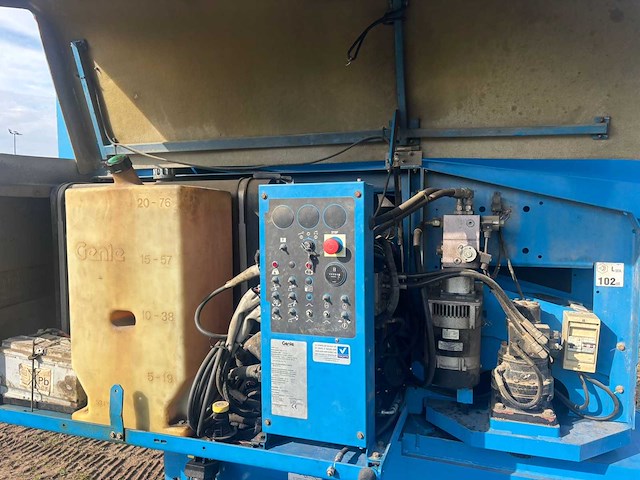 2013 genie s45 trax hoogwerker - afbeelding 2 van  12