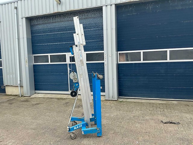 2013 genie sla15 kanaallift - afbeelding 1 van  7
