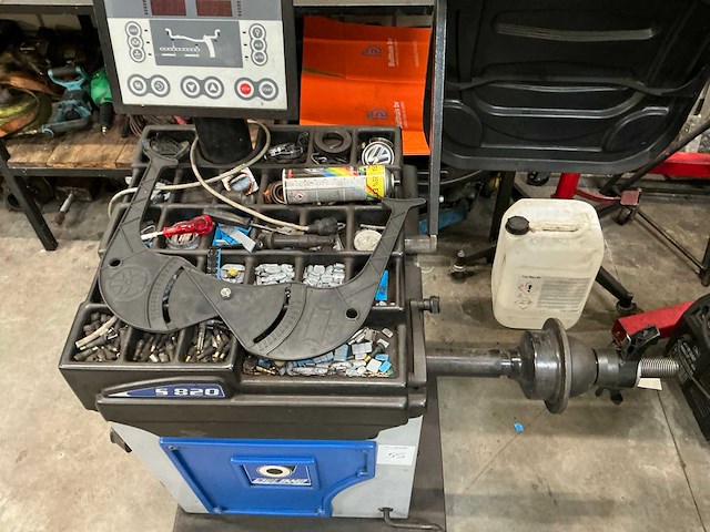 2013 giuliano s820 banden balanceerapparaat - afbeelding 3 van  5