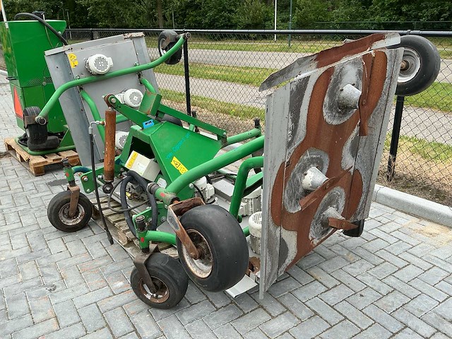 2013 green clipper voetbalveld maaier - afbeelding 27 van  29