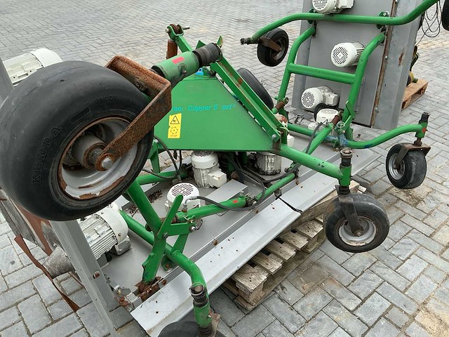 2013 green clipper voetbalveld maaier - afbeelding 8 van  29