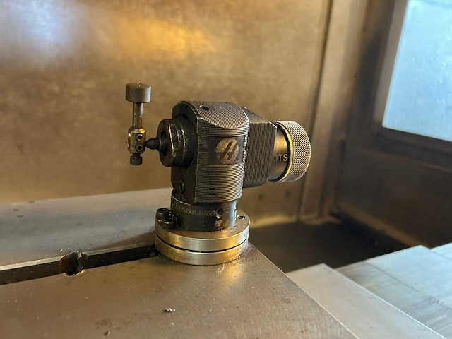 2013 haas vf-6/40 cnc universeel machinecentrum - afbeelding 2 van  16