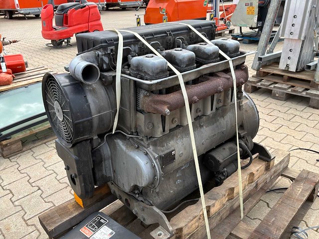 2013 hatz 4m41 158b 6.0 dieselmotor - afbeelding 2 van  17
