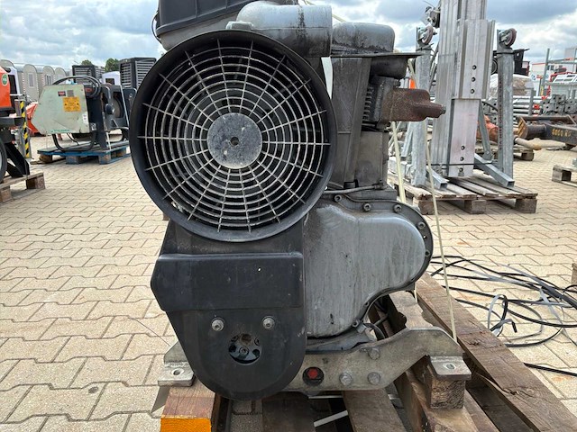 2013 hatz 4m41 158b 6.0 dieselmotor - afbeelding 17 van  17