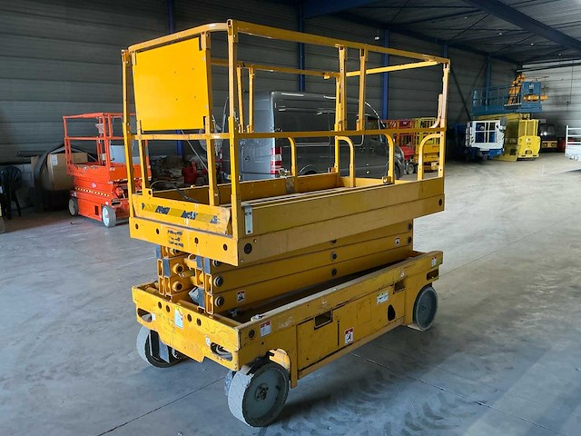 2013 haulotte compact 10 hoogwerker - afbeelding 15 van  21