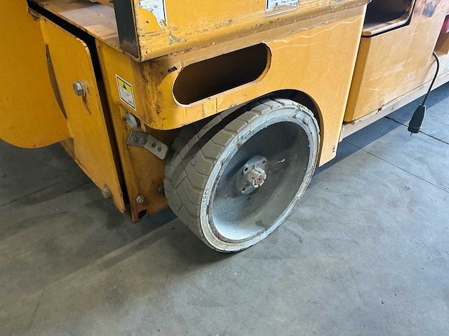 2013 haulotte compact 10 hoogwerker - afbeelding 20 van  21