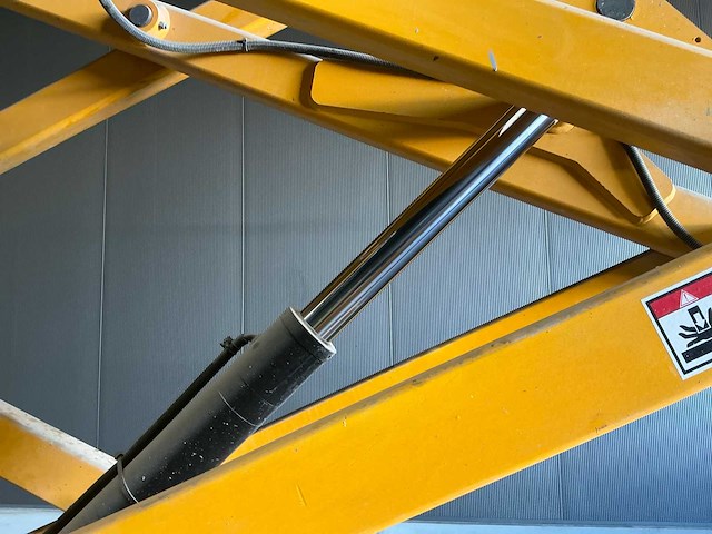 2013 haulotte compact 8 hoogwerker - afbeelding 15 van  23