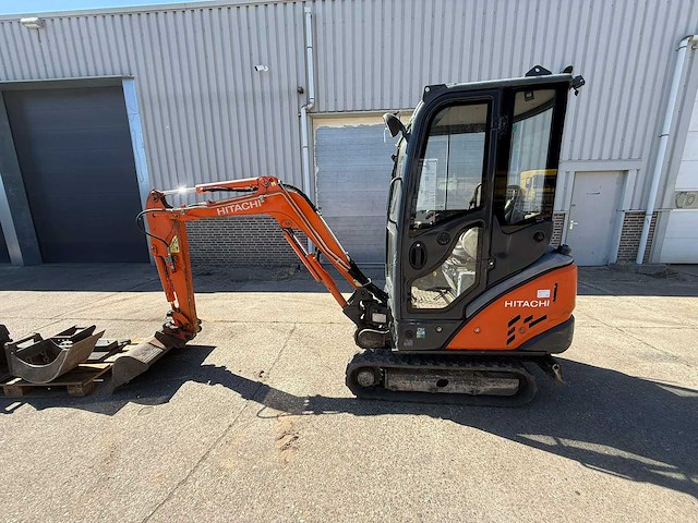 2013 hitachi zaxis 16 minigraafmachine - afbeelding 22 van  28