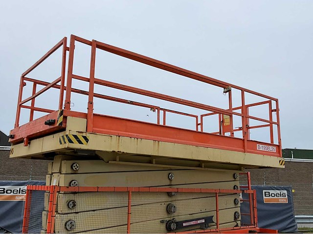 2013 holland lift b195el25 hoogwerker - afbeelding 2 van  31