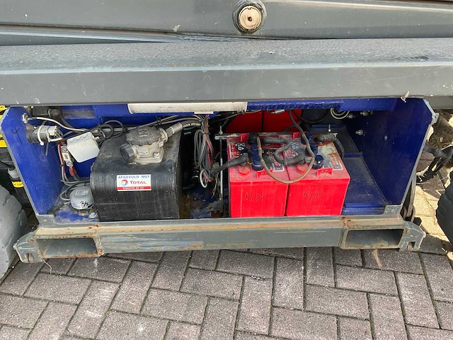 2013 holland lift ecostar hl-9710 hoogwerker - afbeelding 4 van  15