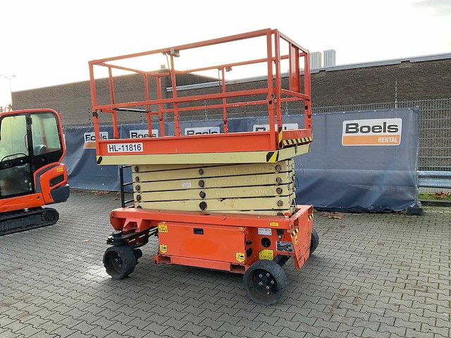2013 holland lift hl-11816 hoogwerker - afbeelding 12 van  25