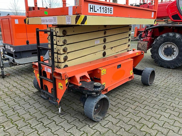 2013 holland lift hl-11816 hoogwerker - afbeelding 23 van  25