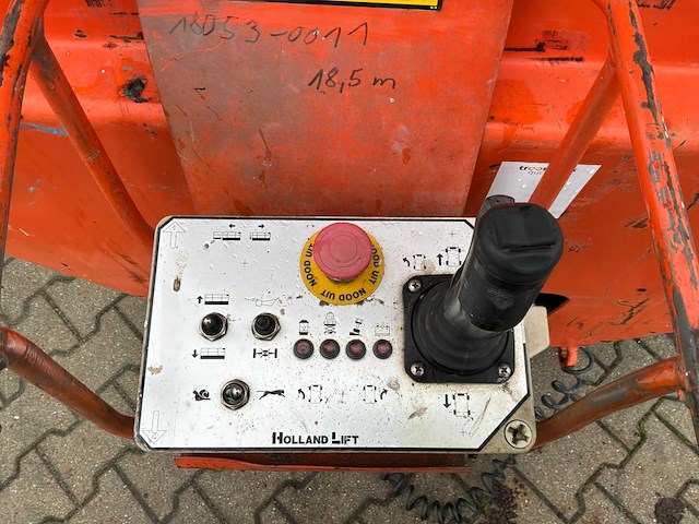 2013 holland lift n-165el12 hoogwerker - afbeelding 13 van  21
