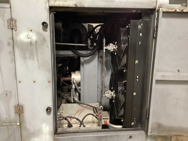 2013 hydraulics international inc. a/m 27 t-17 hydrauliektestmachine - afbeelding 1 van  19