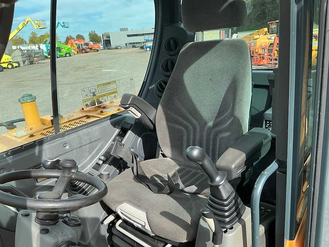 2013 hyundai robex 55 w9 mobiele kraan - afbeelding 6 van  34