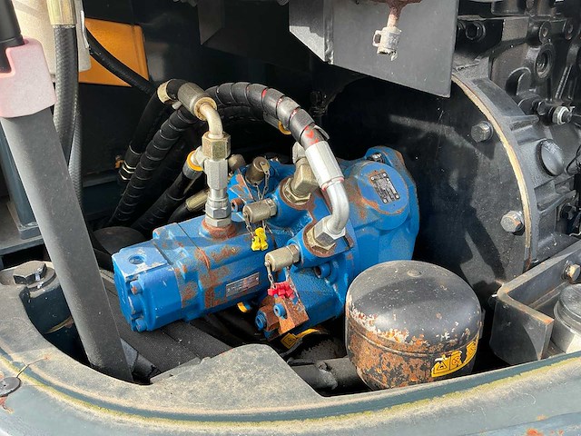 2013 hyundai robex 55 w9 mobiele kraan - afbeelding 28 van  43