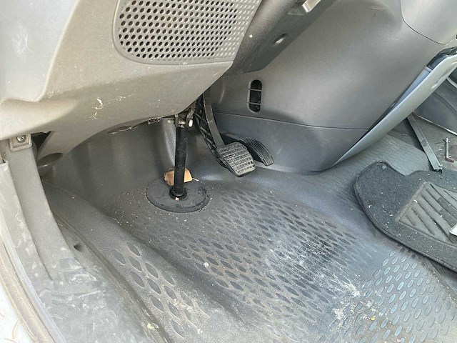 2013 iveco 70c17 bedrijfswagen - afbeelding 19 van  41