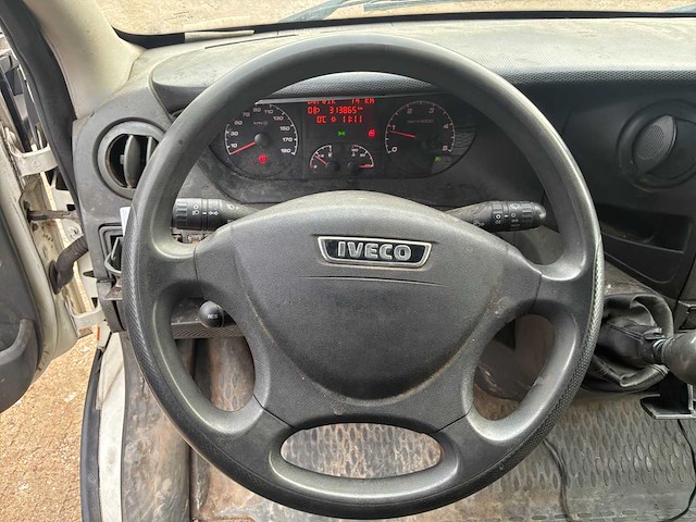 2013 iveco daily 35s13v 300 h2 l bedrijfswagen - afbeelding 15 van  29