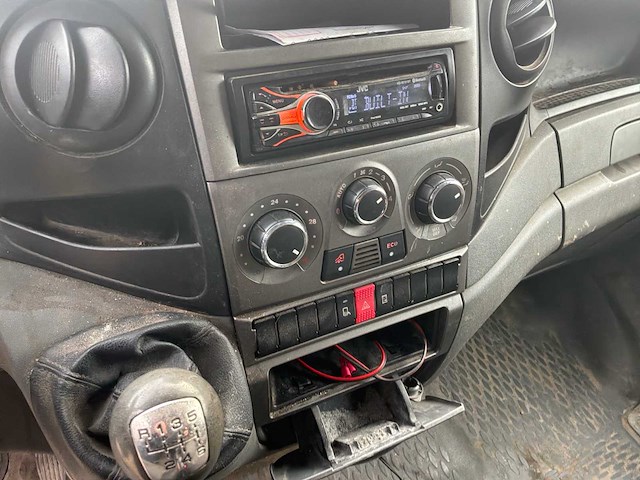 2013 iveco daily 35s13v 300 h2 l bedrijfswagen - afbeelding 17 van  29