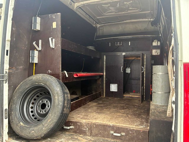 2013 iveco daily 35s13v 300 h2 l bedrijfswagen - afbeelding 10 van  29