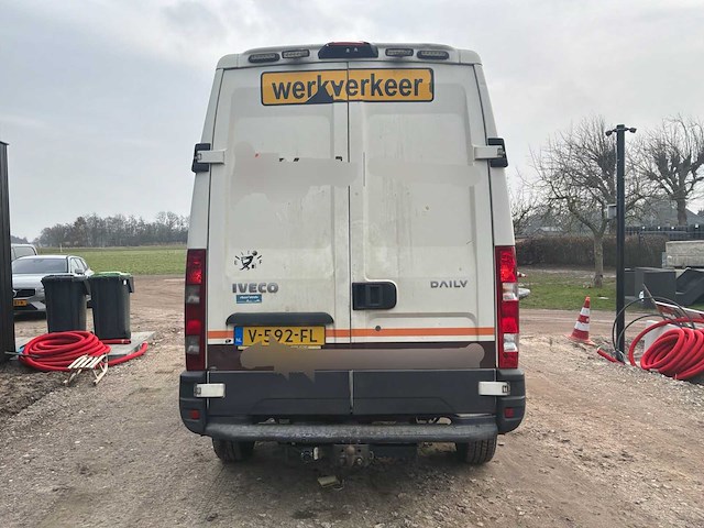 2013 iveco daily 35s13v 300 h2 l bedrijfswagen - afbeelding 26 van  29