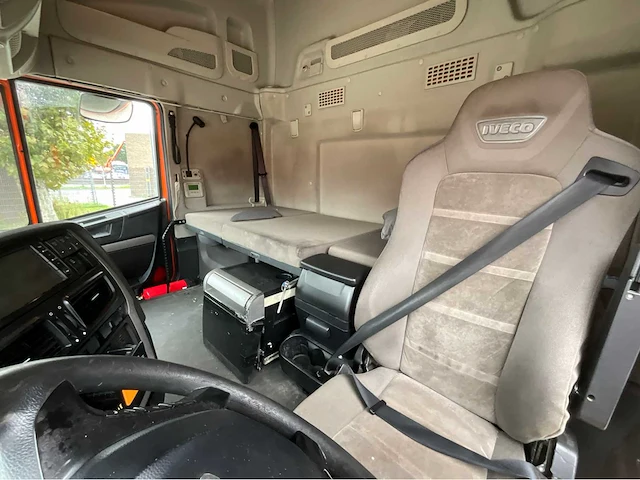 2013 iveco stralis 460 e6 8 botsabsordeerder - afbeelding 17 van  44