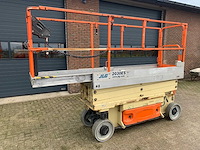 2013 jlg 2030 hoogwerker - afbeelding 1 van  14