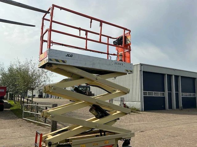 2013 jlg 2030es hoogwerker - afbeelding 11 van  13
