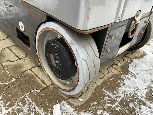 2013 jlg 20mvl hoogwerker / personenlift - afbeelding 10 van  11