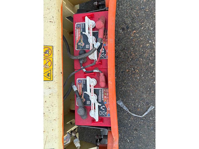 2013 jlg 3246 es schaarhoogwerker - afbeelding 7 van  8