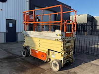 2013 jlg 3246 es schaarhoogwerker - afbeelding 1 van  13