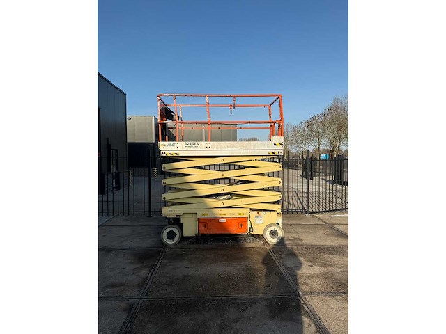 2013 jlg 3246 es schaarhoogwerker - afbeelding 7 van  13