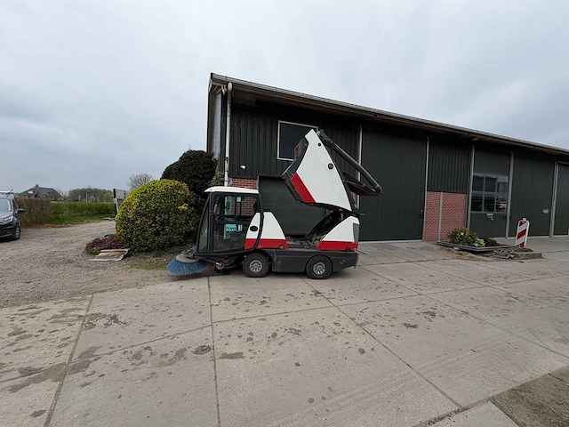 2013 johnston c202 straatveegmachine - afbeelding 24 van  38