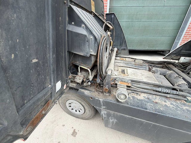 2013 johnston c202 straatveegmachine - afbeelding 38 van  38