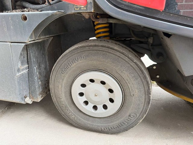 2013 johnston c202 straatveegmachine - afbeelding 3 van  38