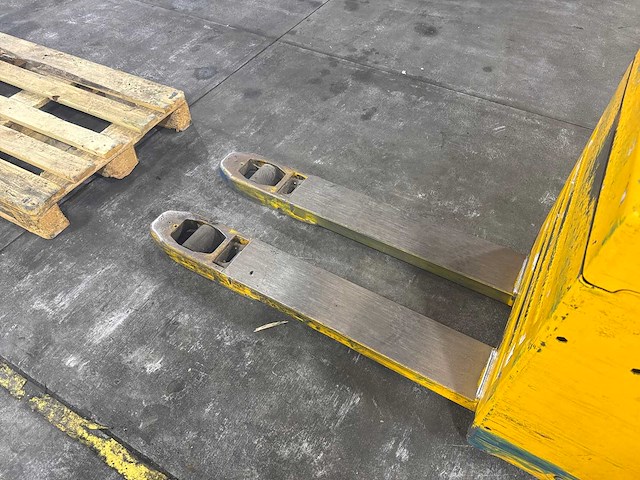 2013 jungheinrich ere 225 stapelaar - afbeelding 10 van  12