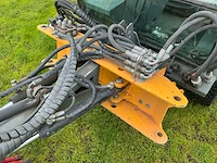 2013 kärcher mic 45 advanced werktuigendrager met onrkuidborstel en kantensnijder - afbeelding 33 van  33