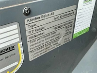 2013 kärcher mic 45 advanced werktuigendrager met onrkuidborstel en kantensnijder - afbeelding 17 van  33
