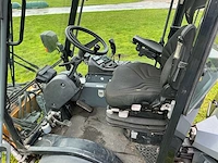 2013 kärcher mic 45 advanced werktuigendrager met onrkuidborstel en kantensnijder - afbeelding 10 van  32