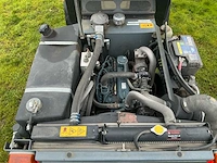2013 kärcher mic 45 advanced werktuigendrager met onrkuidborstel en kantensnijder - afbeelding 18 van  32