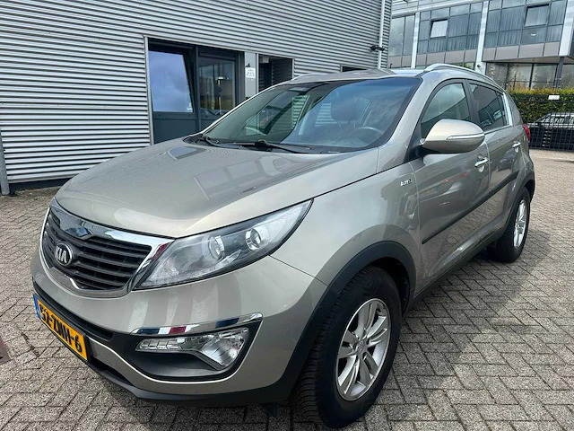 2013 kia sportage 2.0 4x4 automaat plus pack awd personenauto - afbeelding 1 van  11